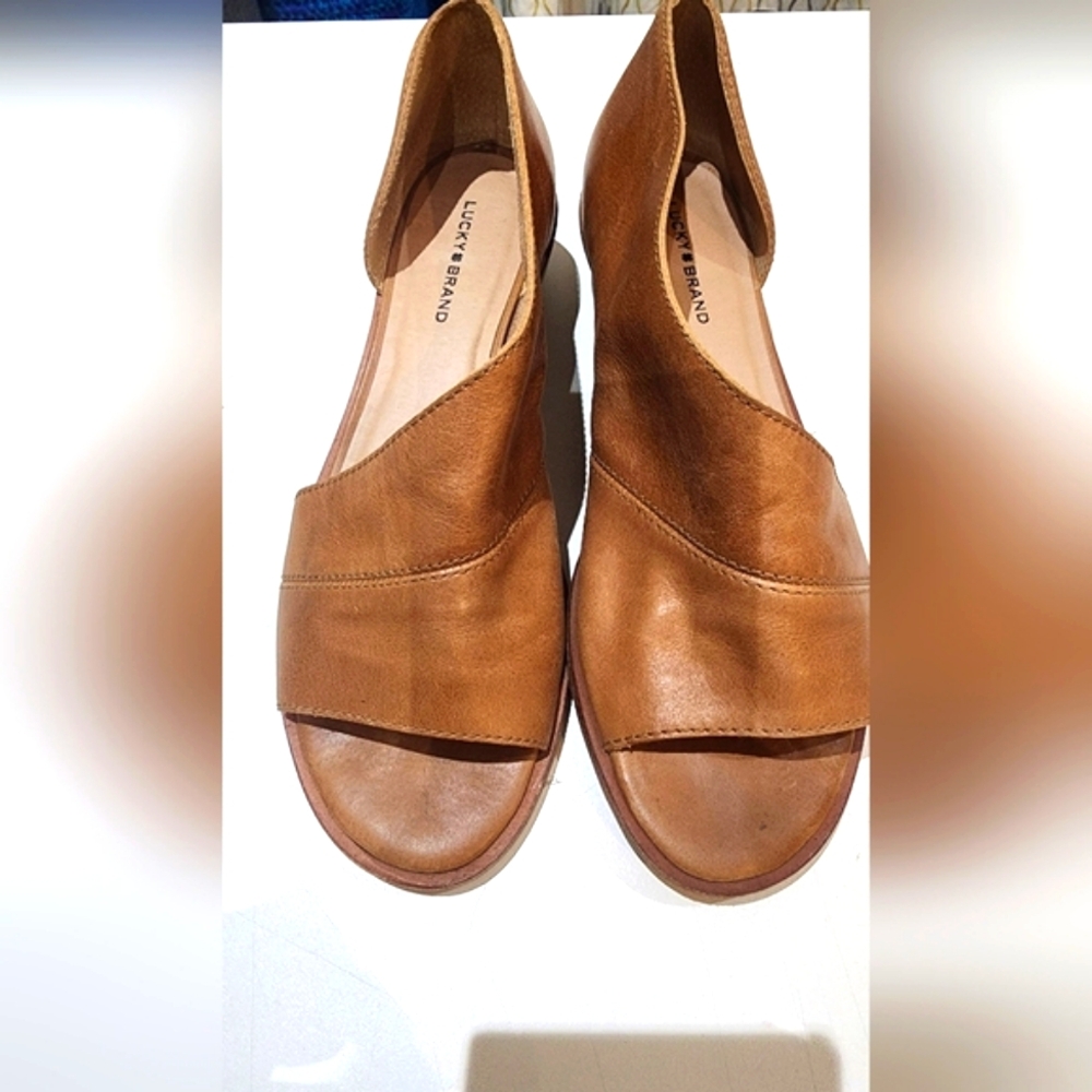 Lucky brand tan sandals